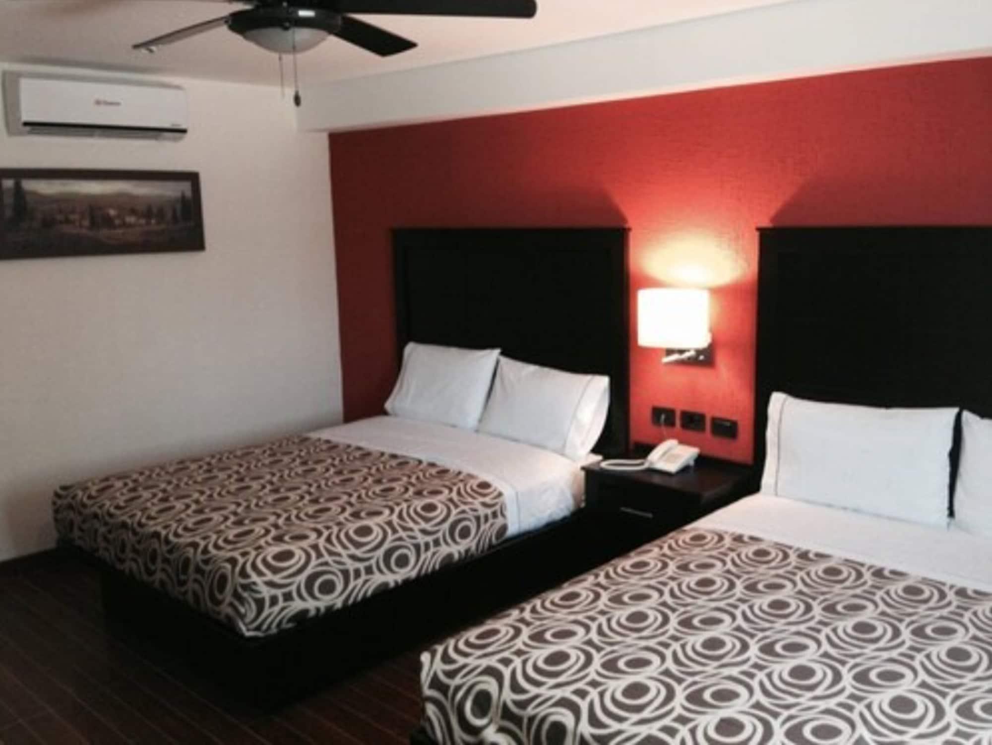 Hotel Victoria Inn ซาน ฮวน เดล ริโอ ภายนอก รูปภาพ